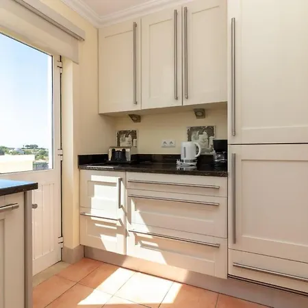 Casa de Férias Luxury Townhouse N10 - Front-line Sea Views *