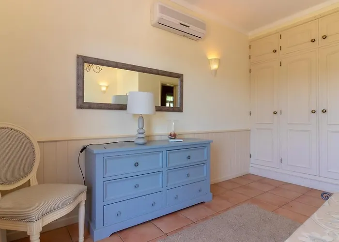 Luxury Townhouse N10 - Front-line Sea Views 別荘 フェラグド