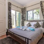 Luxury Townhouse N10 - Front-line Sea Views Casa vacanze *