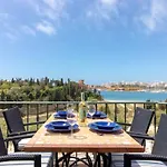 Luxury Townhouse N10 - Front-line Sea Views
